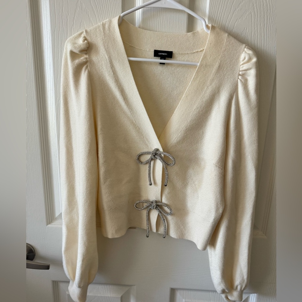 Express Sequin Flare Pants And Matching Bow Sweat… - image 1